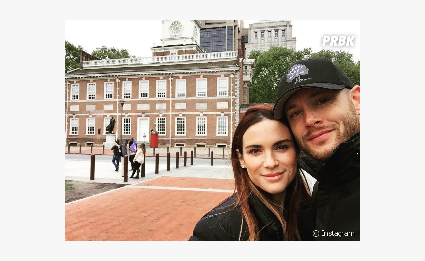 Jensen Ackles Vai Ser Pai Esposa Do Astro De "supernatural - Independence Hall, HD Png Download, Free Download